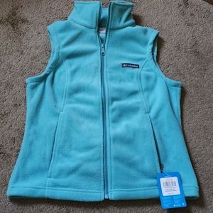 Womens columbia vest petite small NWT